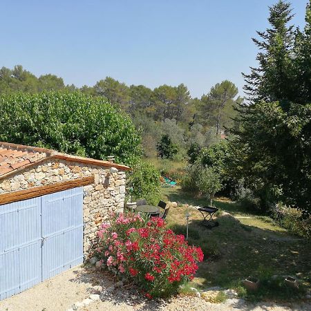 Bastide Provençale Les Mûriers d'Engaspaty Seillans Exterior foto