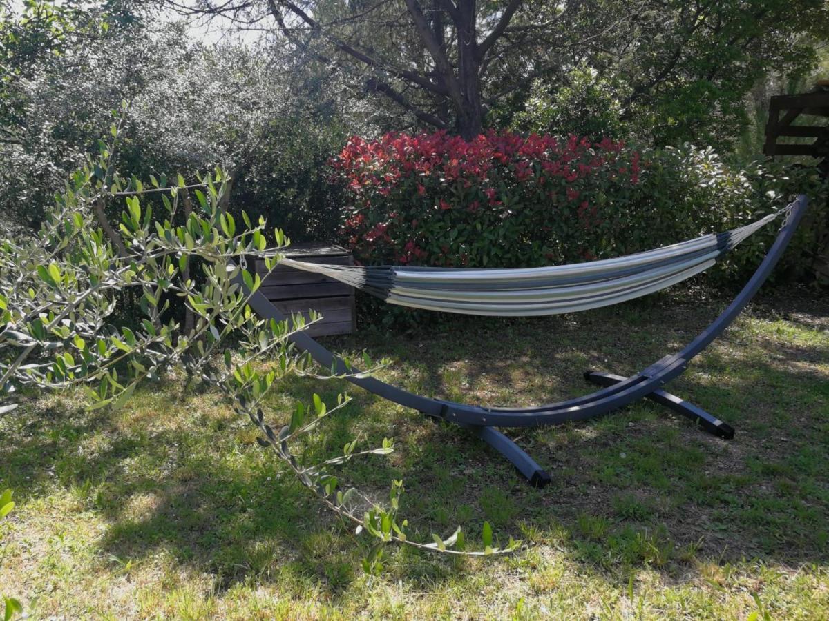 Bastide Provençale Les Mûriers d'Engaspaty Seillans Exterior foto
