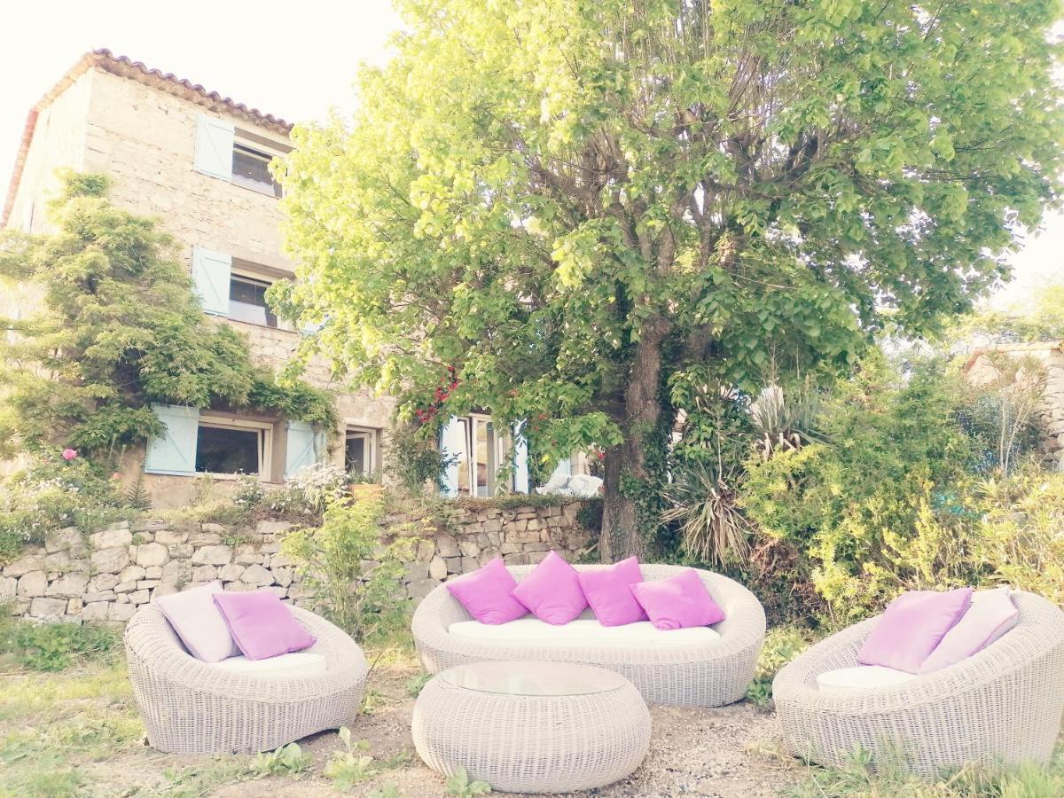 Bastide Provençale Les Mûriers d'Engaspaty Seillans Exterior foto