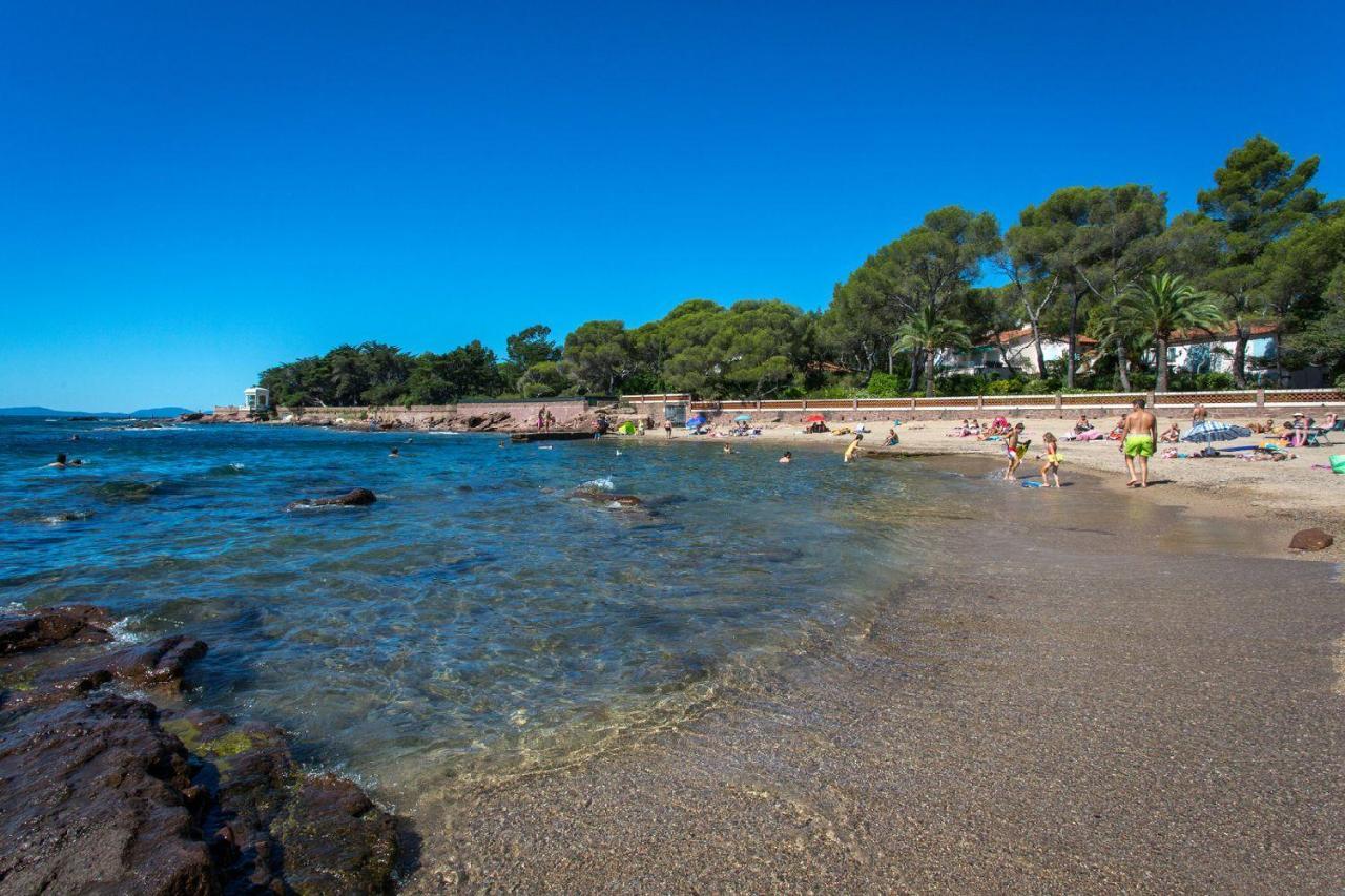 Bastide Provençale Les Mûriers d'Engaspaty Seillans Exterior foto